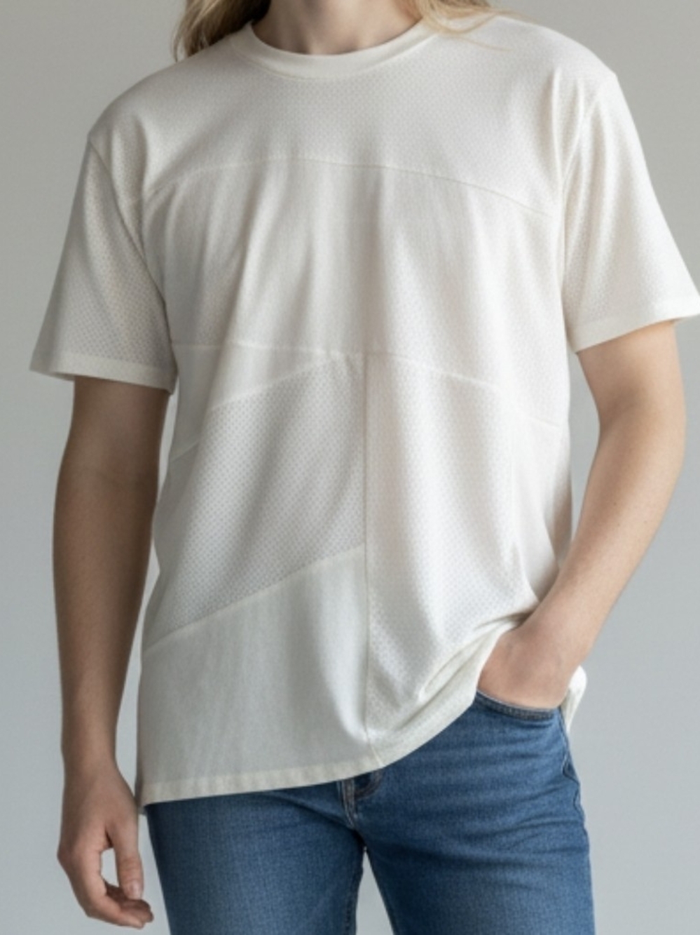 Zara Off-White Short-Sleeve Crewneck Tee